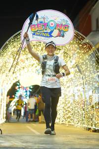 BIB: 5205
                            <button type="button" onclick="openModal(21830234)" class="btn btn-primary btn-sm float-right btn-popup" data-toggle="modal" data-target=".modal-high-quality">
                        <i class="fas fa-shopping-cart"></i> Add to Cart
                    </button>
                                            <button type="button" onclick="isThisMe(21830234, true)" class="btn btn-success btn-sm float-right btn-popup btn-isme hidden" data-toggle="tooltip" data-placement="bottom" title="นี่คือรูปของคุณใช่ไหม คลิกที่นี่เพื่อเอาเข้าอัลบั้ม">
                        <i class="fas fa-plus"></i> Add to album
                    </button>
                    <button type="button" onclick="isThisMe(21830234, false)" class="btn btn-warning btn-sm float-right btn-popup btn-isnotme hidden">
                        <i class="fas fa-ban"></i> Remove from album
                    </button>